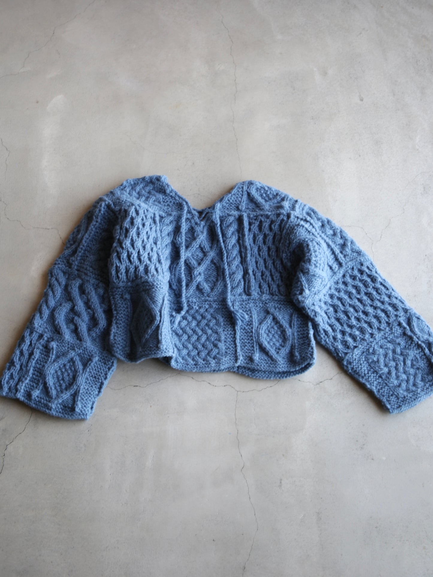 patchwork handknit sweater(blue)