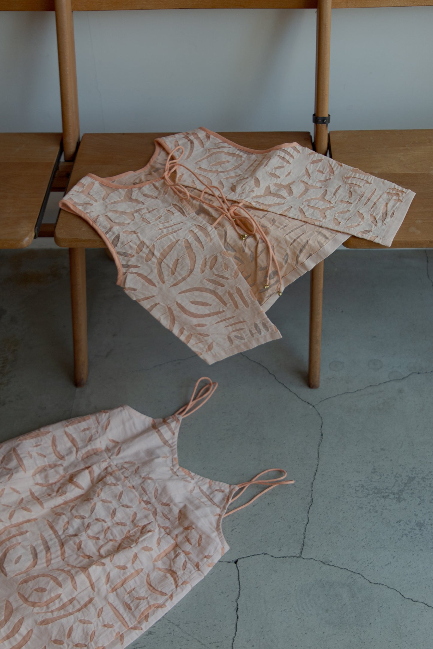 Hand cutwork camisole(pink)