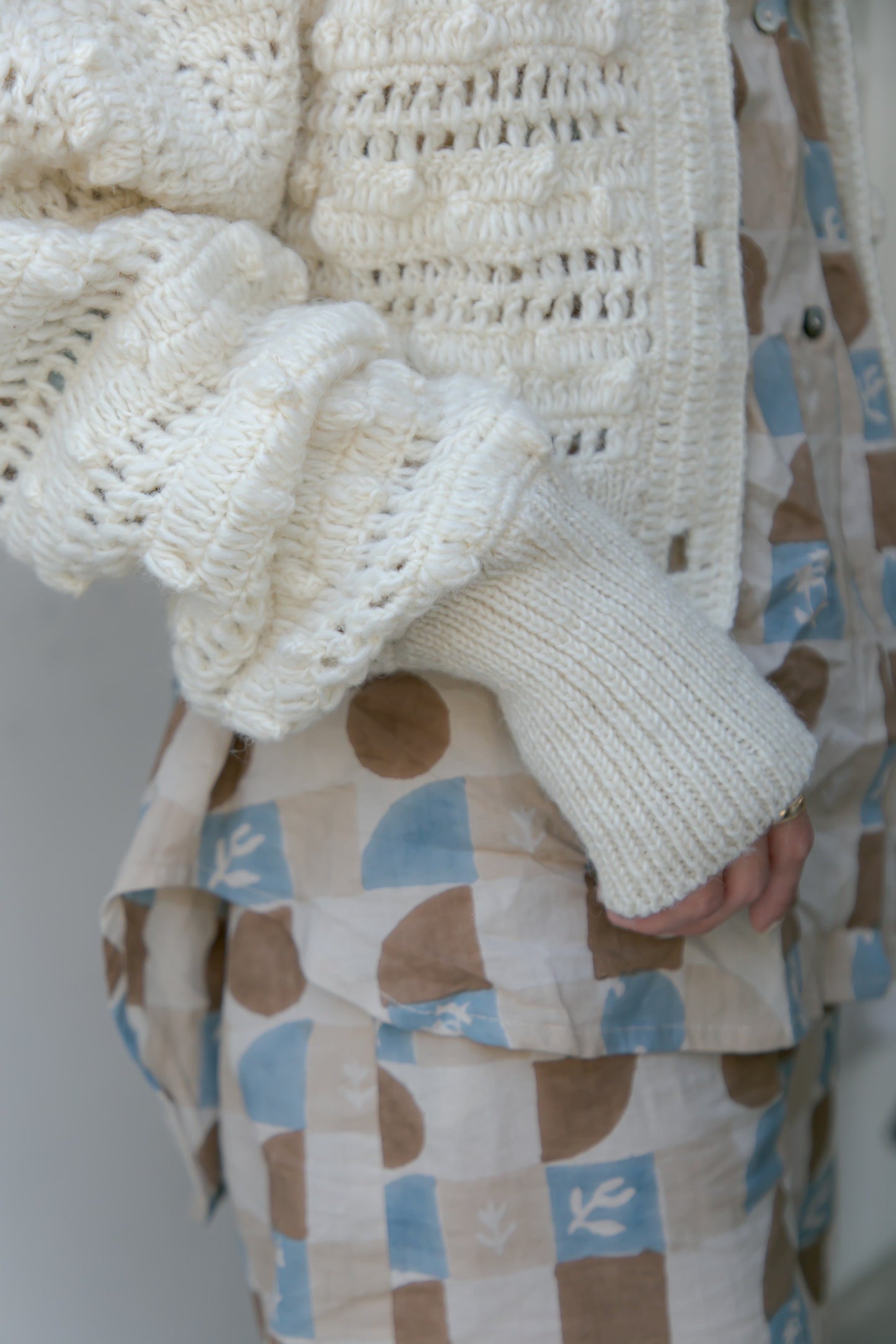 crochet handknit cardigan(ivory)