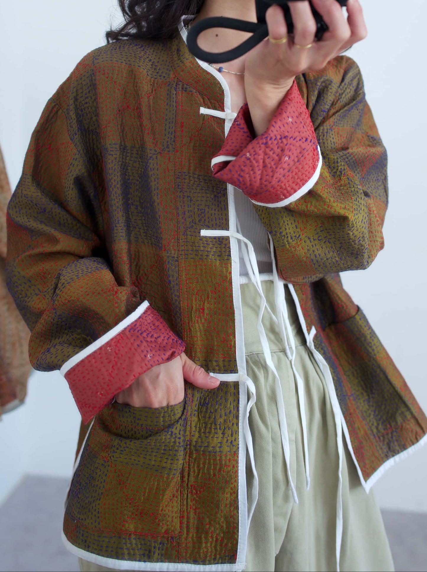 silk kantha jacket  （f）