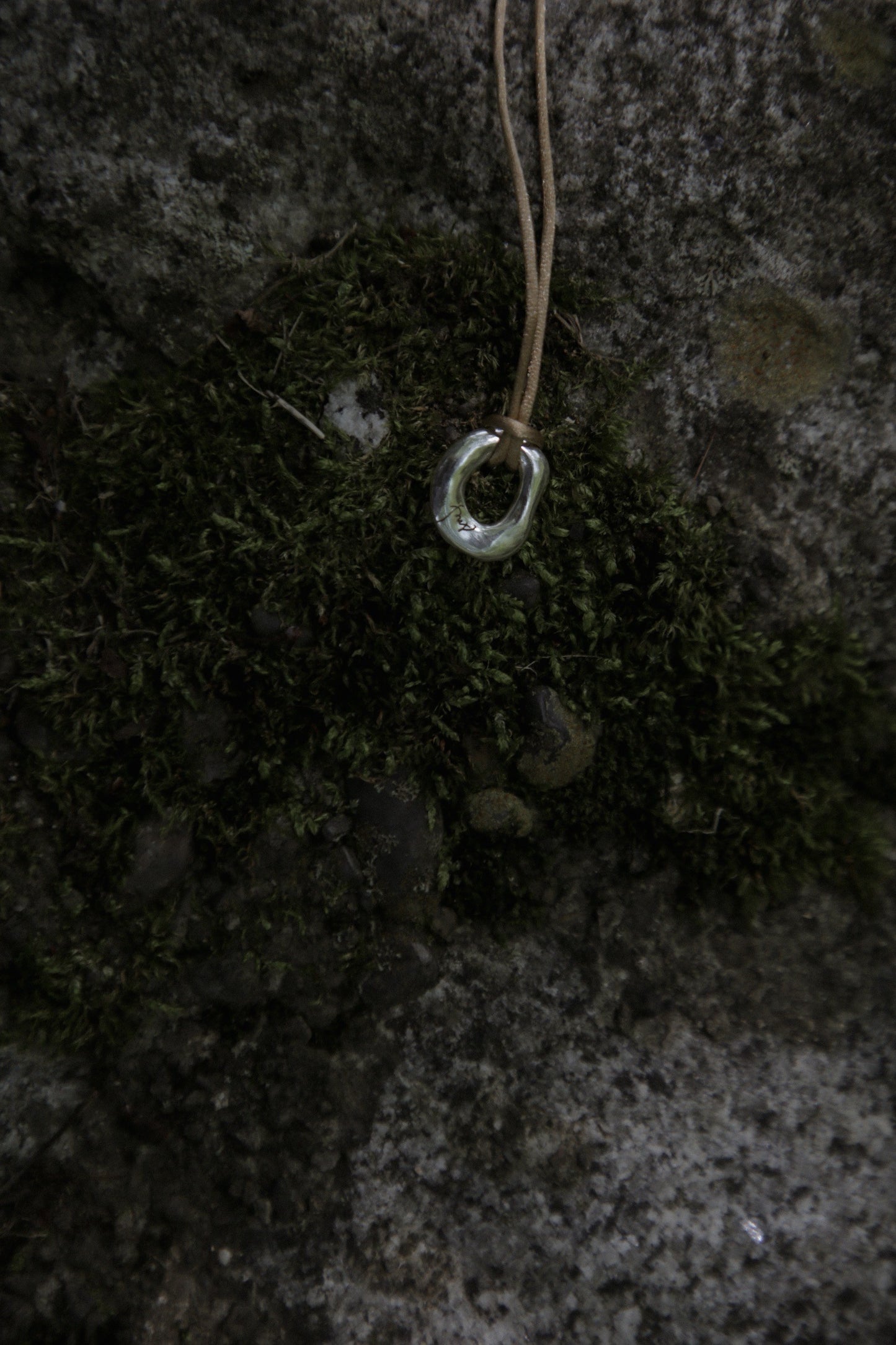 wavy codenecklace