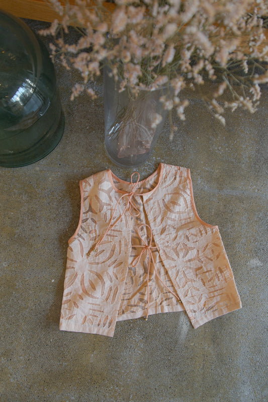 Hand cutwork top（pink）