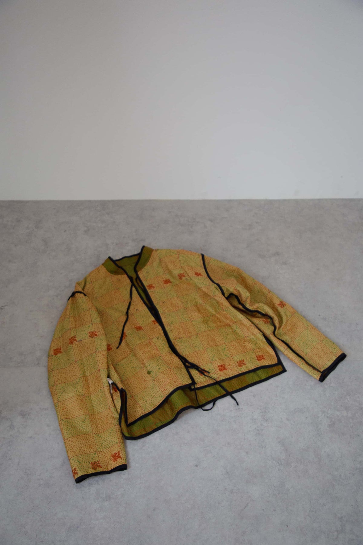 silk kantha jacket  （e）