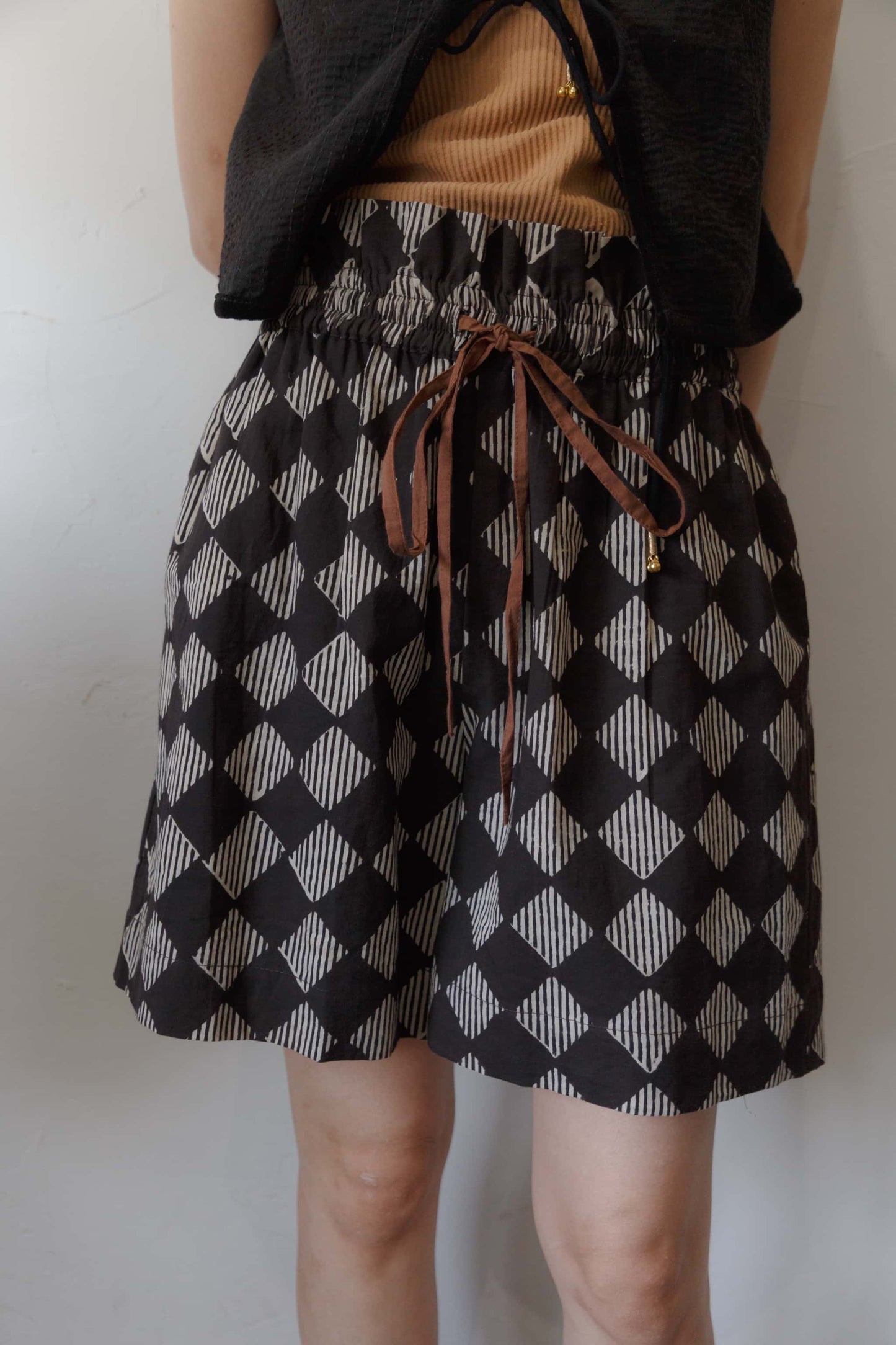 Bagru block print short pants（black）