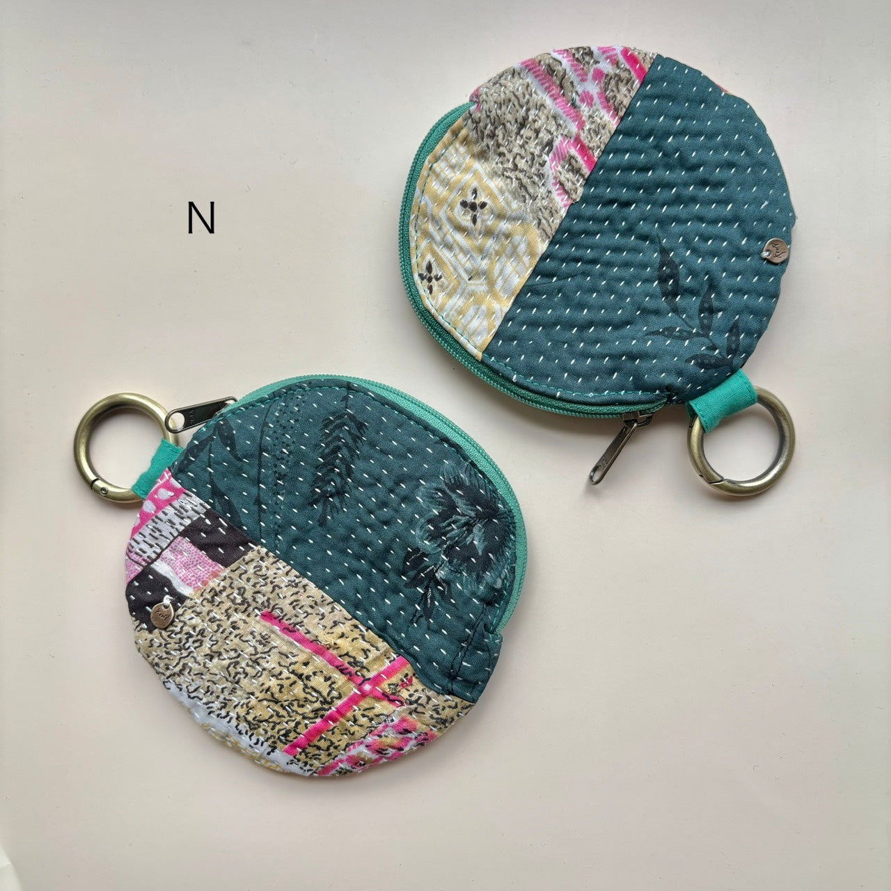 round kantha pouch