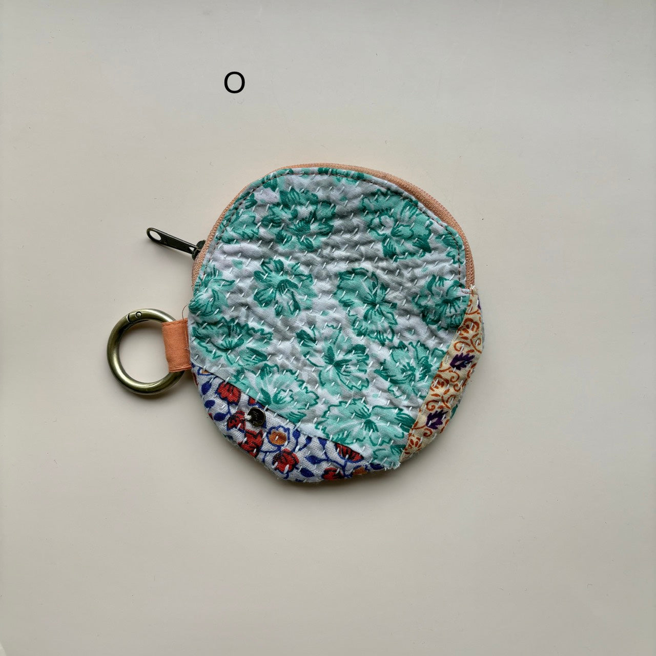 round kantha pouch