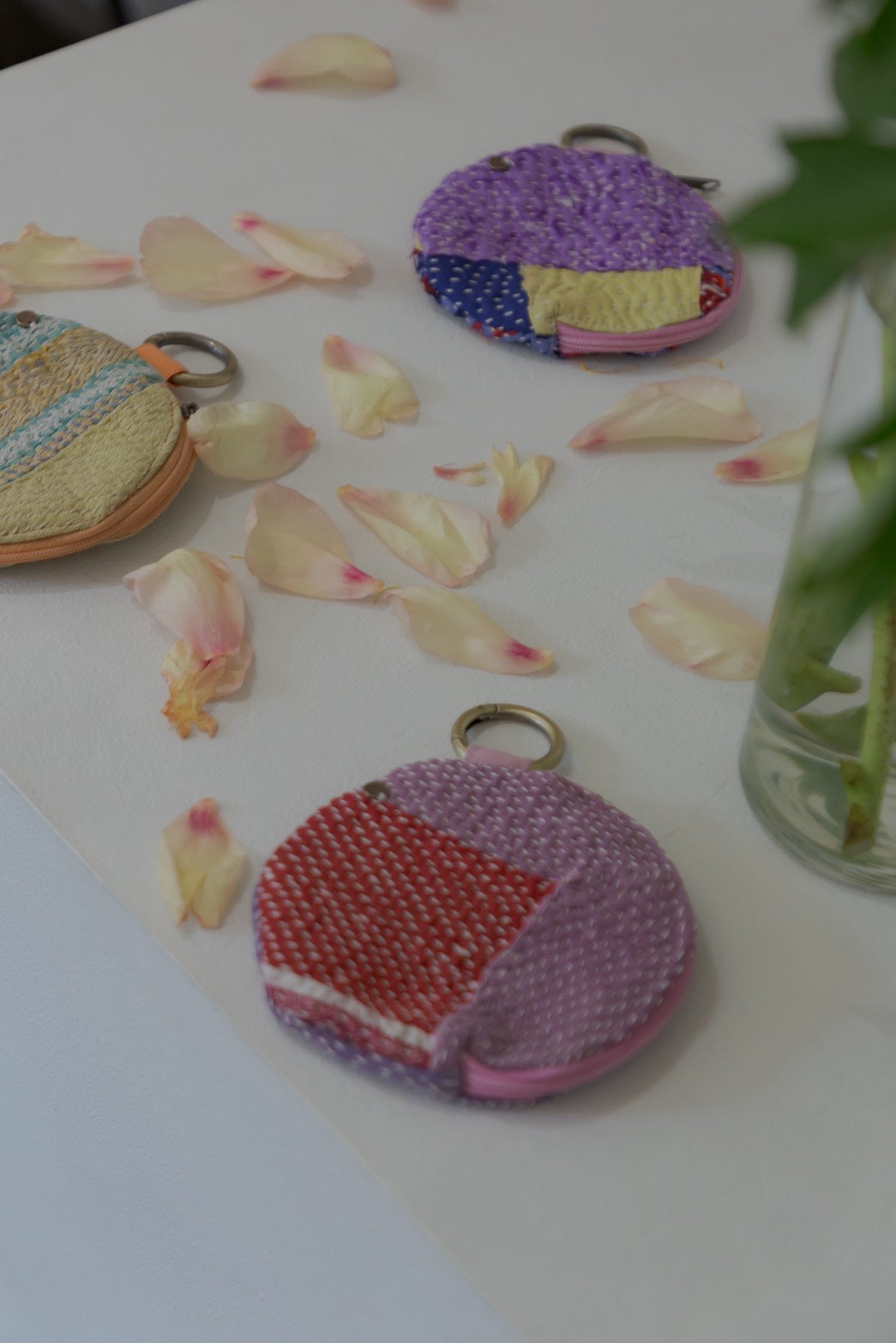 round kantha pouch