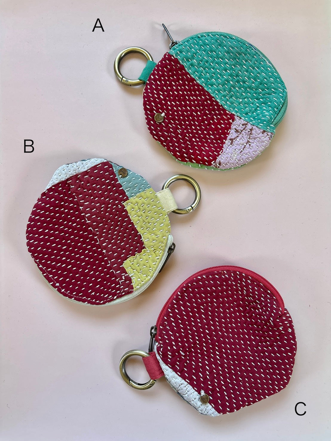 round kantha pouch 8