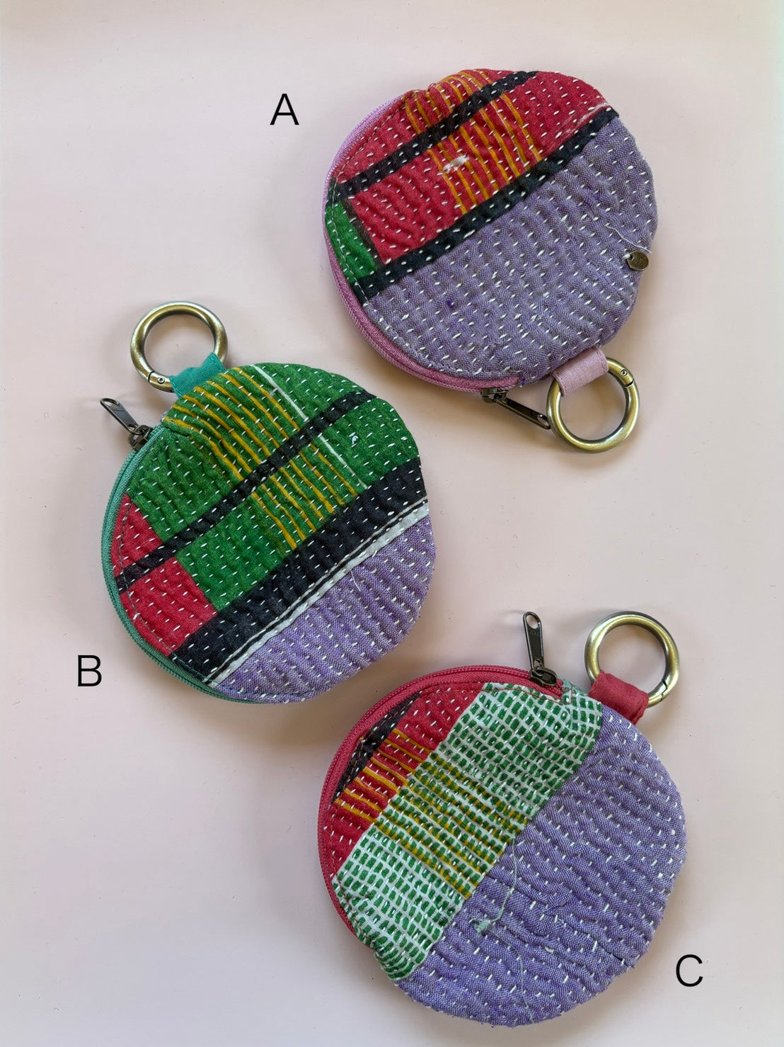 round kantha pouch 3