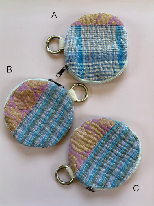 round kantha pouch 4