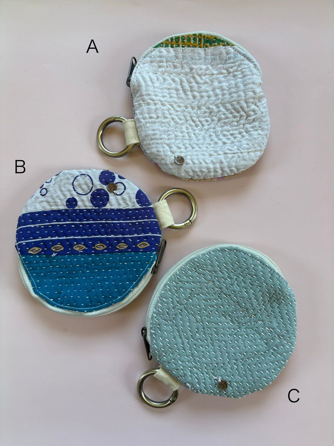 round kantha pouch 4