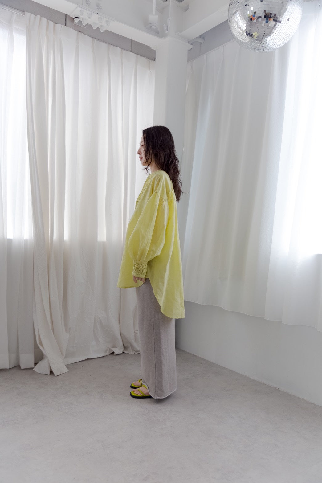 Hand smoking blouse（lemon）